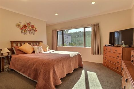 Photo of property in 10b Burness Road, Greenmeadows, Napier, 4112