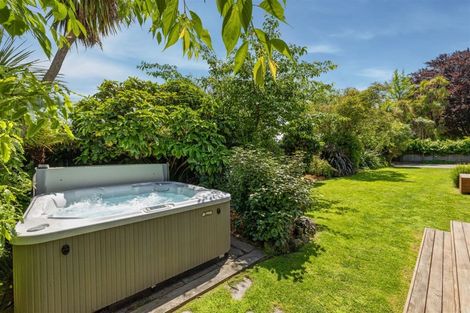 Photo of property in 116 Paparoa Street, Papanui, Christchurch, 8053