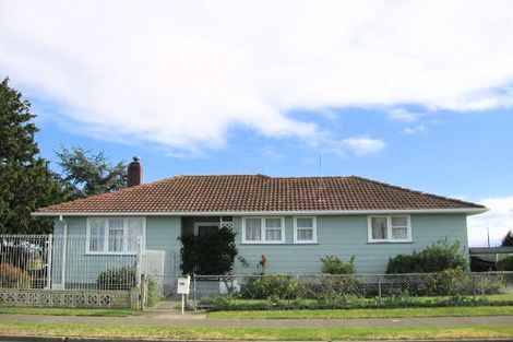 Photo of property in 30 Mclaren Crescent, Onekawa, Napier, 4110
