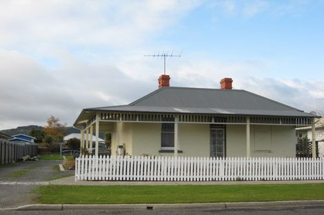 Photo of property in 69 Spenser Street, Milton, 9220