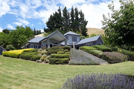 Photo of property in 672 Swamp Road, Puketapu, Napier, 4183