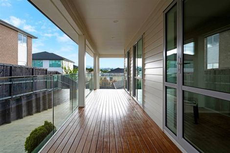 Photo of property in 49 Cirrus Way, Ranui, Auckland, 0612