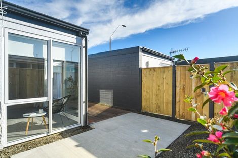 Photo of property in 1b Hereford Street, West End, Palmerston North, 4410