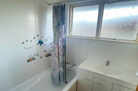 Photo of property in 2/29 Wainoni Road, Wainoni, Christchurch, 8061