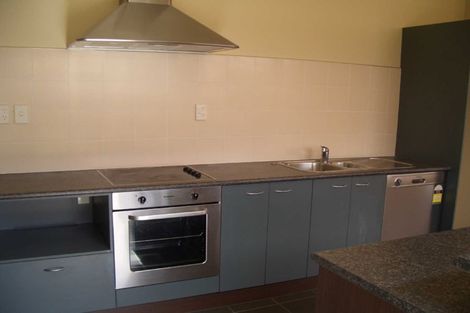 Photo of property in 10 Derg Place, East Tamaki, Auckland, 2013