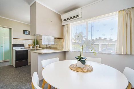 Photo of property in 2/17 Princes Street, Kensington, Whangarei, 0112