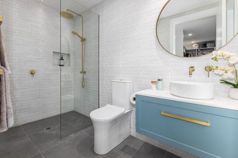 Photo of property in 14 Rotorua Grove, Aotea, Porirua, 5024