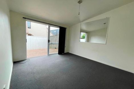 Photo of property in 8/65 Mariri Road, One Tree Hill, Auckland, 1061