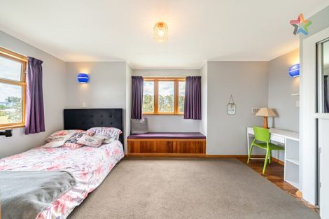 Photo of property in 48 Brook Street, Waterloo, Lower Hutt, 5011