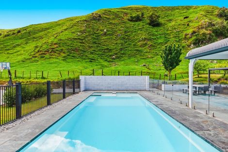 Photo of property in 40 Grant Road, Kinloch, Taupo, 3385