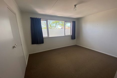 Photo of property in 1/14 Roberts Road, Te Atatu South, Auckland, 0610