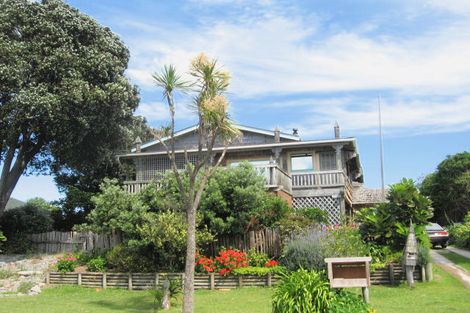 Photo of property in 11 Pare Street, Wainui, Gisborne, 4010