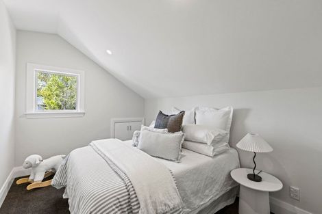 Photo of property in 3 Strowan Road, Strowan, Christchurch, 8052