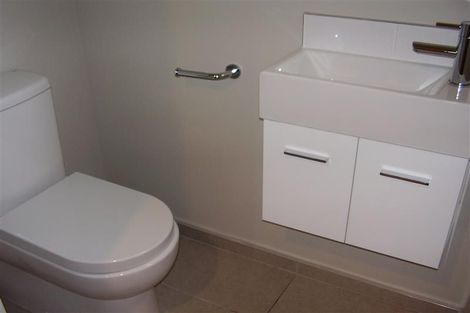 Photo of property in 2 Yew Tree Lane, Hillmorton, Christchurch, 8024