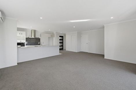 Photo of property in 26 Richardson Road, Omokoroa, 3114