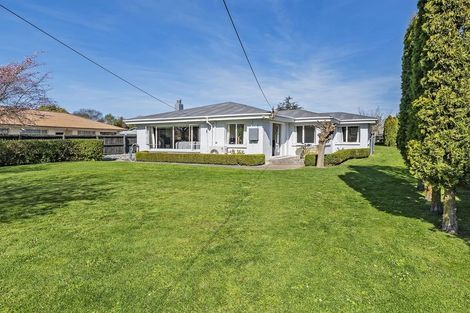 Photo of property in 35 Leeston And Lake Road, Leeston, 7632