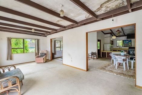 Photo of property in 355 Whangaparaoa Road, Stanmore Bay, Whangaparaoa, 0932