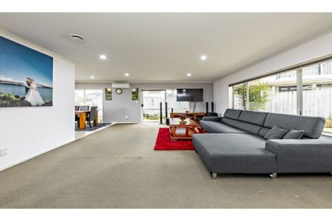 Photo of property in 23 Ginko Place, Mangere, Auckland, 2022