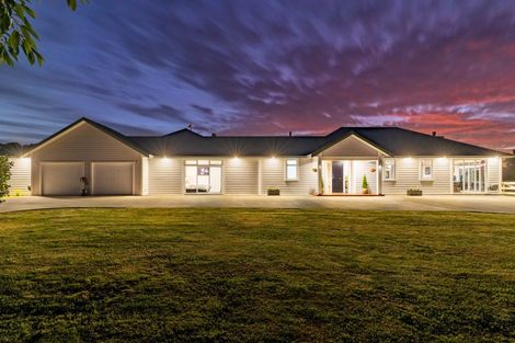 Photo of property in 240a Blueskin Road, Brunswick, Whanganui, 4571
