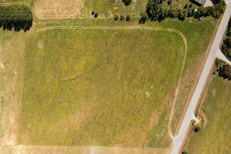 Photo of property in 24 Lachlan Avenue, Hawea Flat, Lake Hawea, 9382