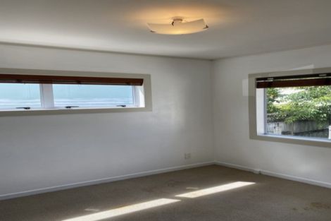 Photo of property in 24 Spencer Road, Pinehill, Auckland, 0632