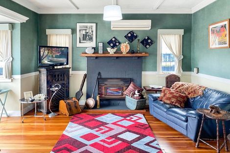 Photo of property in 19 Miriama Street, Taumarunui, 3920