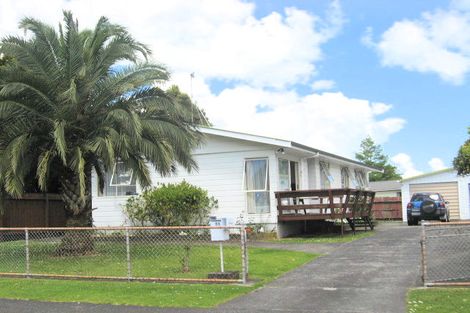 Photo of property in 11 Feasegate Street, Manurewa, Auckland, 2102