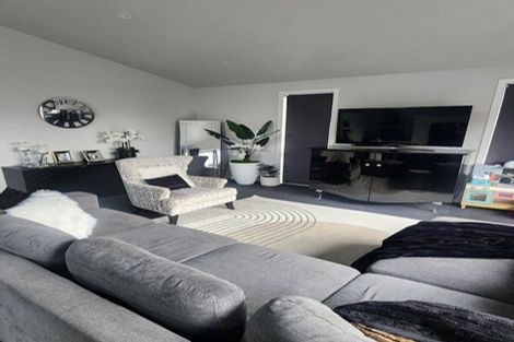 Photo of property in 8 Moore Street, Milton, 9220