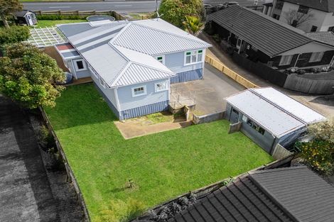 Photo of property in 35 Helvetia Road, Pukekohe, 2120