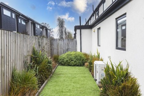 Photo of property in 5/43 Division Street, Riccarton, Christchurch, 8041