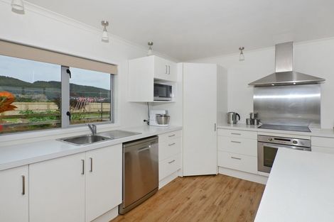 Photo of property in 116 Apotu Road, Kauri, Kamo, 0185