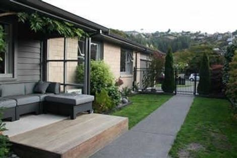 Photo of property in 31 Landsdowne Terrace, Cashmere, Christchurch, 8022