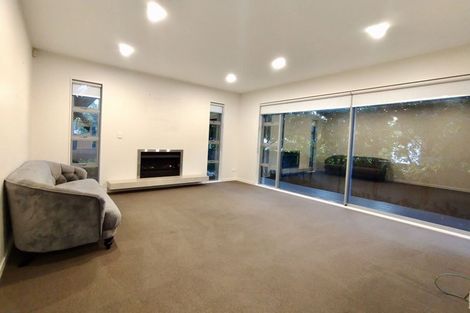 Photo of property in 10a Waterloo Road, Milford, Auckland, 0620