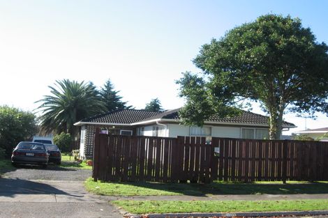 Photo of property in 12 Brent Place, Manurewa, Auckland, 2102