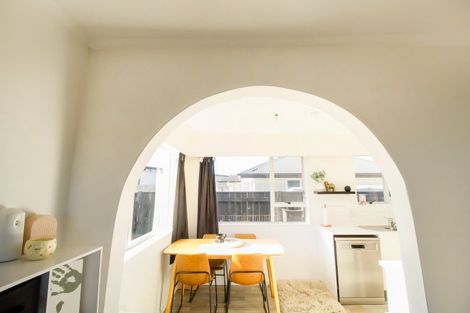 Photo of property in 32 Palliser Place, Milson, Palmerston North, 4414