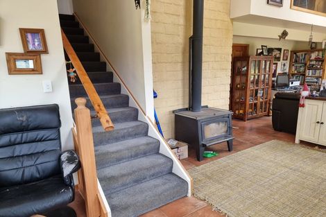 Photo of property in 72 Hotham Street, Murchison, 7007