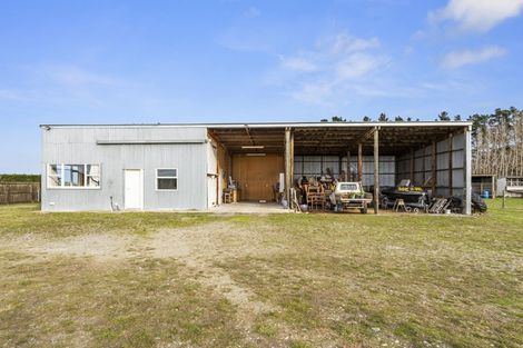 Photo of property in 1465 South Eyre Road, Swannanoa, 7476