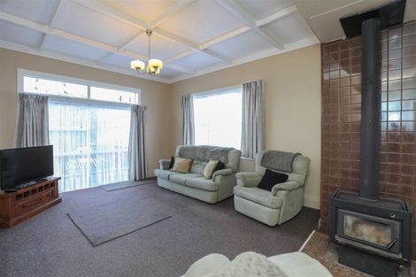 Photo of property in 115 Hakanoa Street, Huntly, 3700