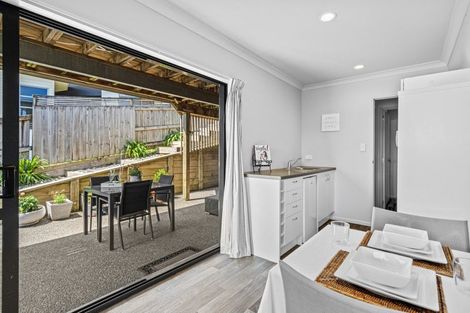 Photo of property in 18 Ko Place, Pyes Pa, Tauranga, 3112