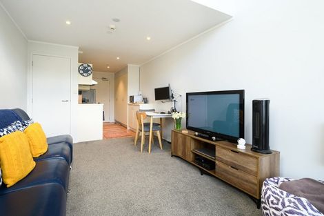 Photo of property in 25b/30 Westward Ho, Glen Eden, Auckland, 0602