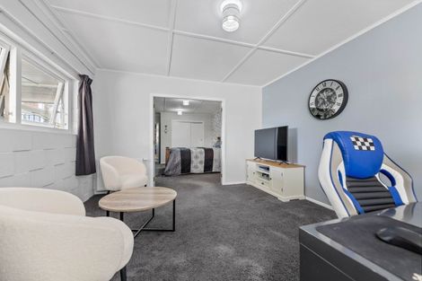 Photo of property in 329 Cobham Drive, Hillcrest, Hamilton, 3216