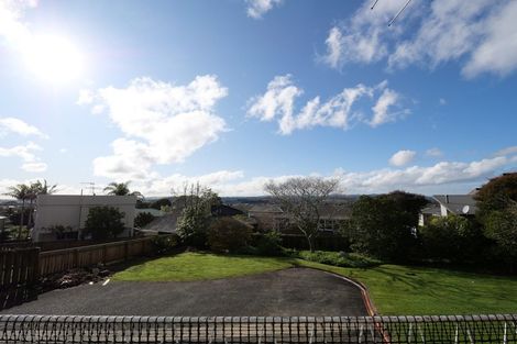 Photo of property in 5 Willis Avenue, Pukekohe, 2120