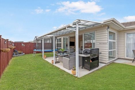 Photo of property in 14 Gum Spear Road, Takanini, 2112