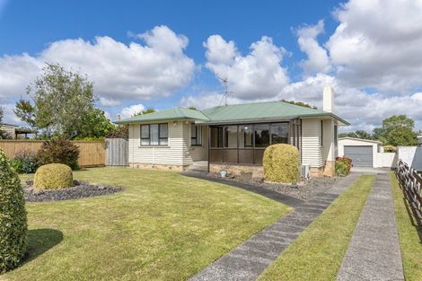 Photo of property in 42 Great South Road, Huntly, 3700