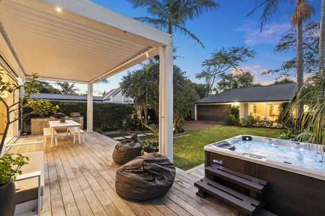 Photo of property in 23 Cheltenham Road, Devonport, Auckland, 0624