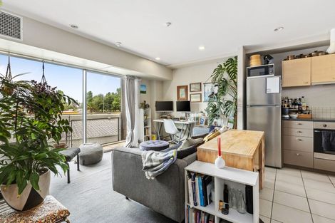 Photo of property in Albany Central, 16a/210 Dairy Flat Highway, Albany, Auckland, 0632