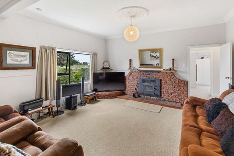 Photo of property in 4 Bishops Road, Ohau, Levin, 5570