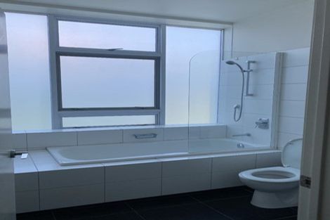 Photo of property in 22 Liardet Apartments, 13/20 Liardet Street, New Plymouth, 4310
