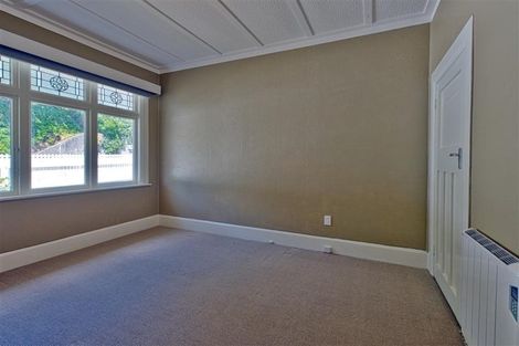 Photo of property in 53 Shakespeare Road, Bluff Hill, Napier, 4110