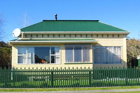 Photo of property in 11 Palmerston Street, Greymouth, 7805